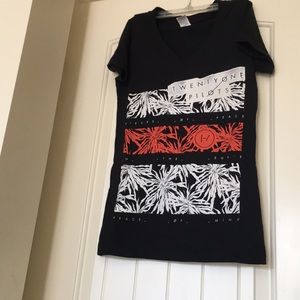 Twenty one Pilots women’s shirt